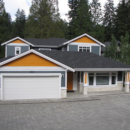 Riverfront Bed And Breakfast Lynn Creek Exterior foto